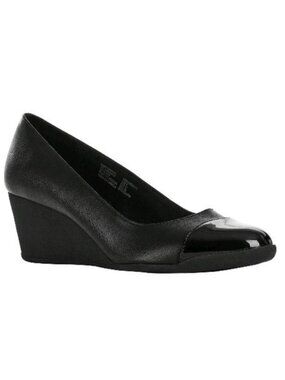 Time & Tru Size 11 Wedge Heels Faux Leather Memory Foam Glossy Toe Cap Black